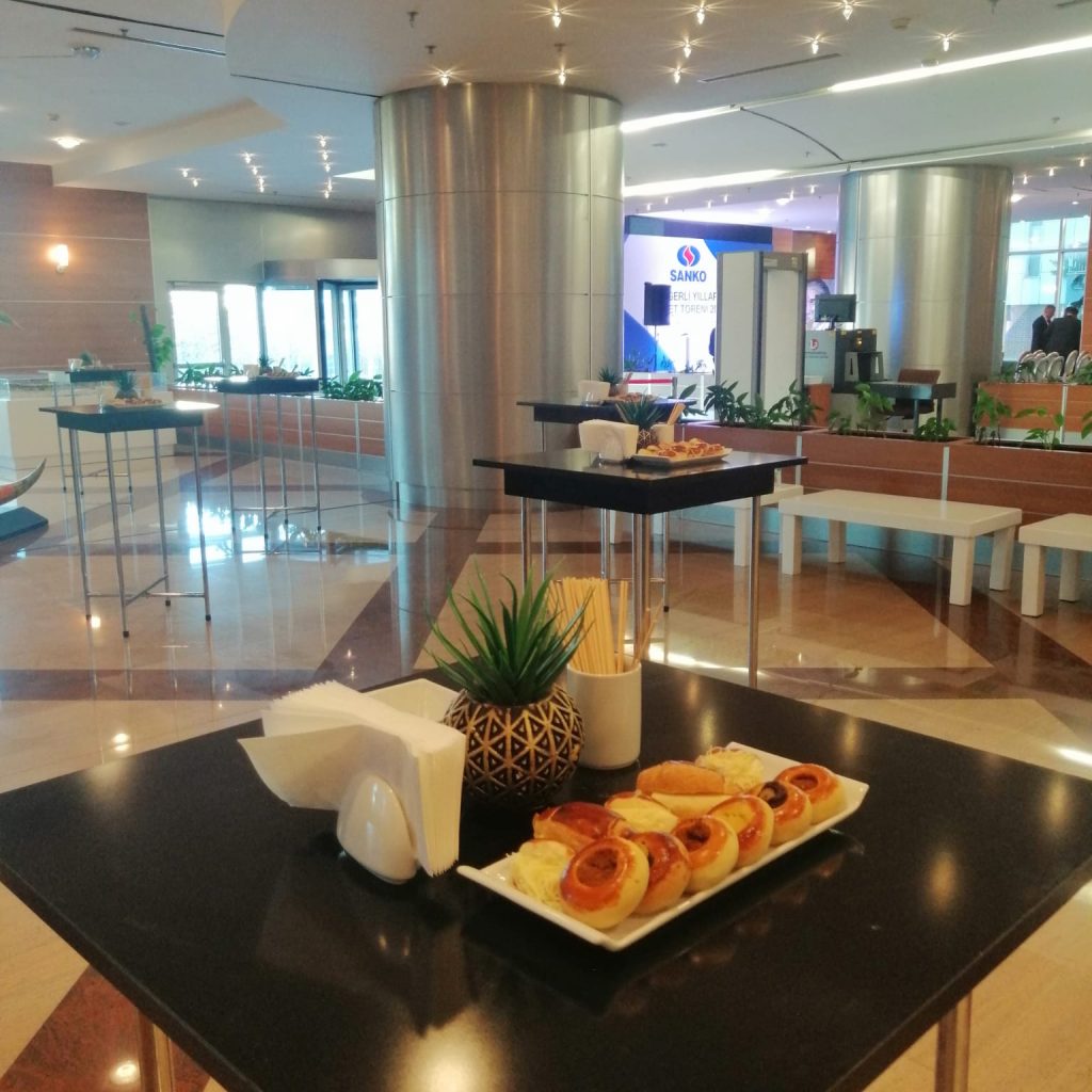 bistro-uzeri-ikramlardan