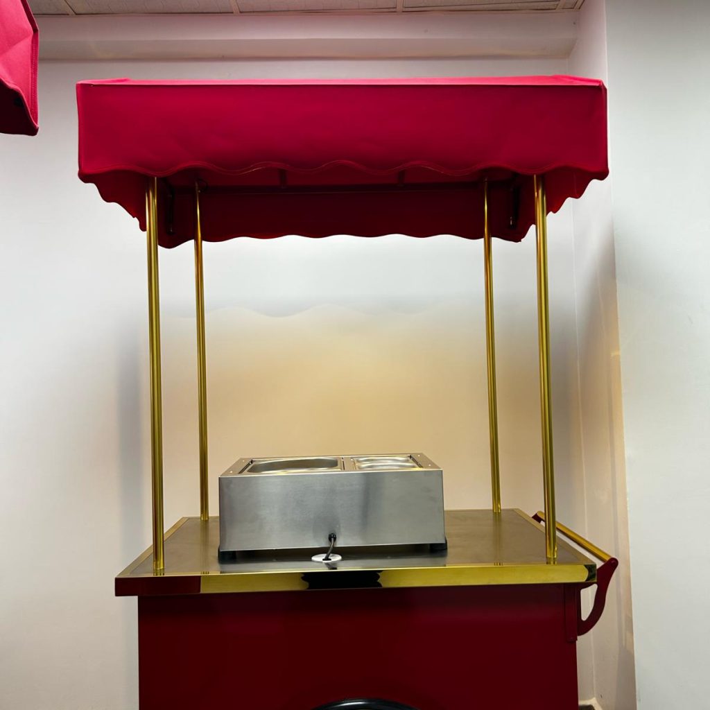 sokak lezzetleri hot dog hizmeti